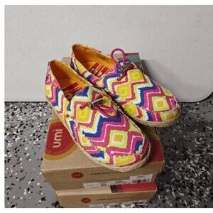 Umi Shoes Laina Pink Yellow Aztec Chevron Print Slip On Loafer EUR 29‎ US 11.5